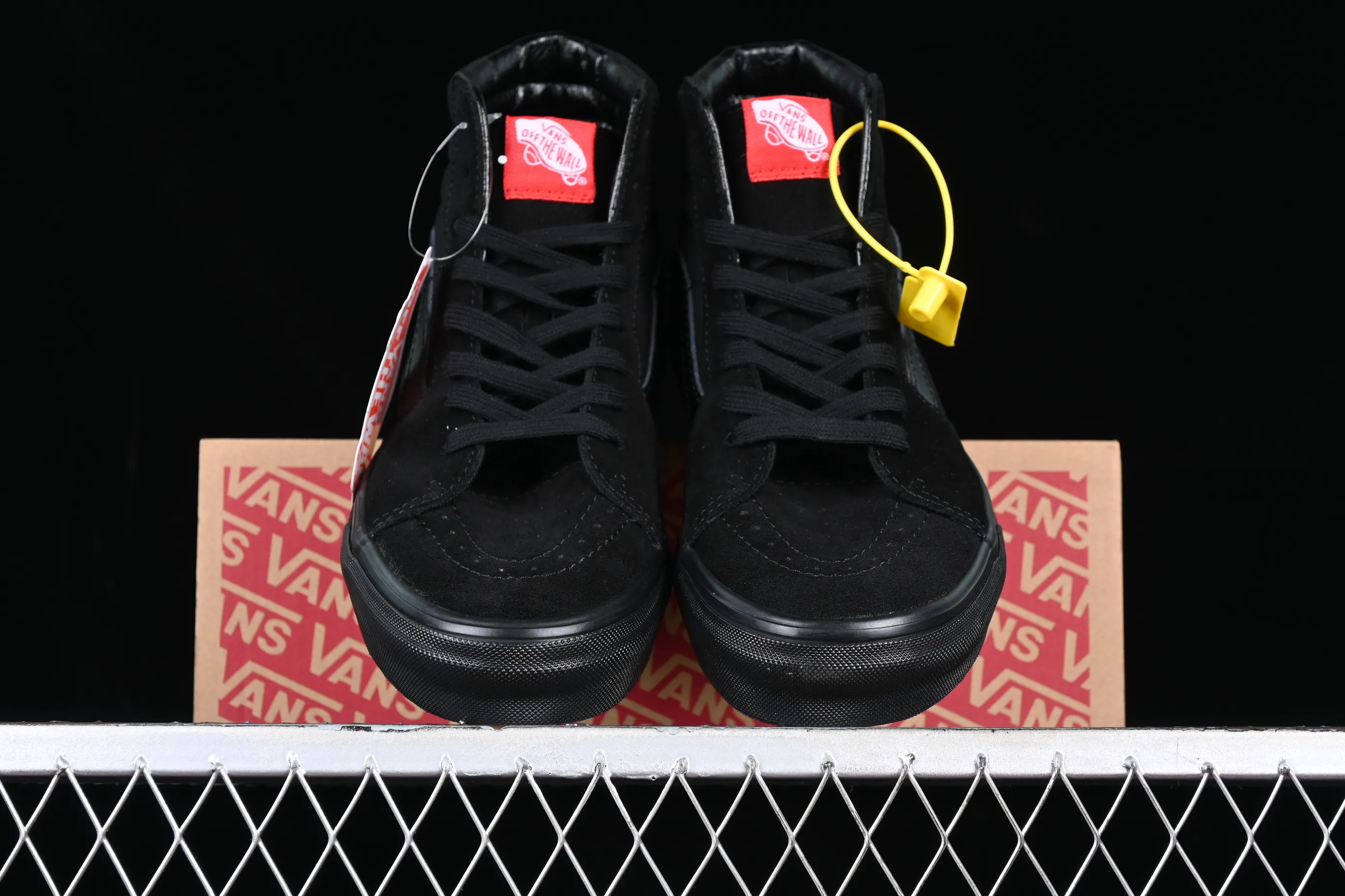 All categories Vans Vans series Vans Hi Vans high-top Vans Sk8-Hi Vans official Black Warrior high-top classic pure black casual canvas shoes VN000D5IBKA